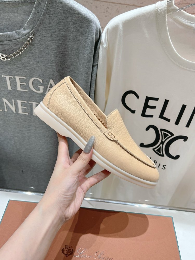 Лоферы женские фото 5