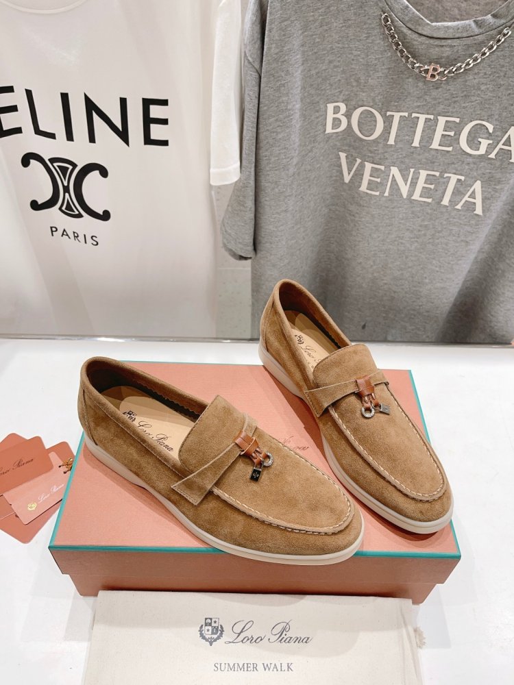 Лоферы женские фото 5