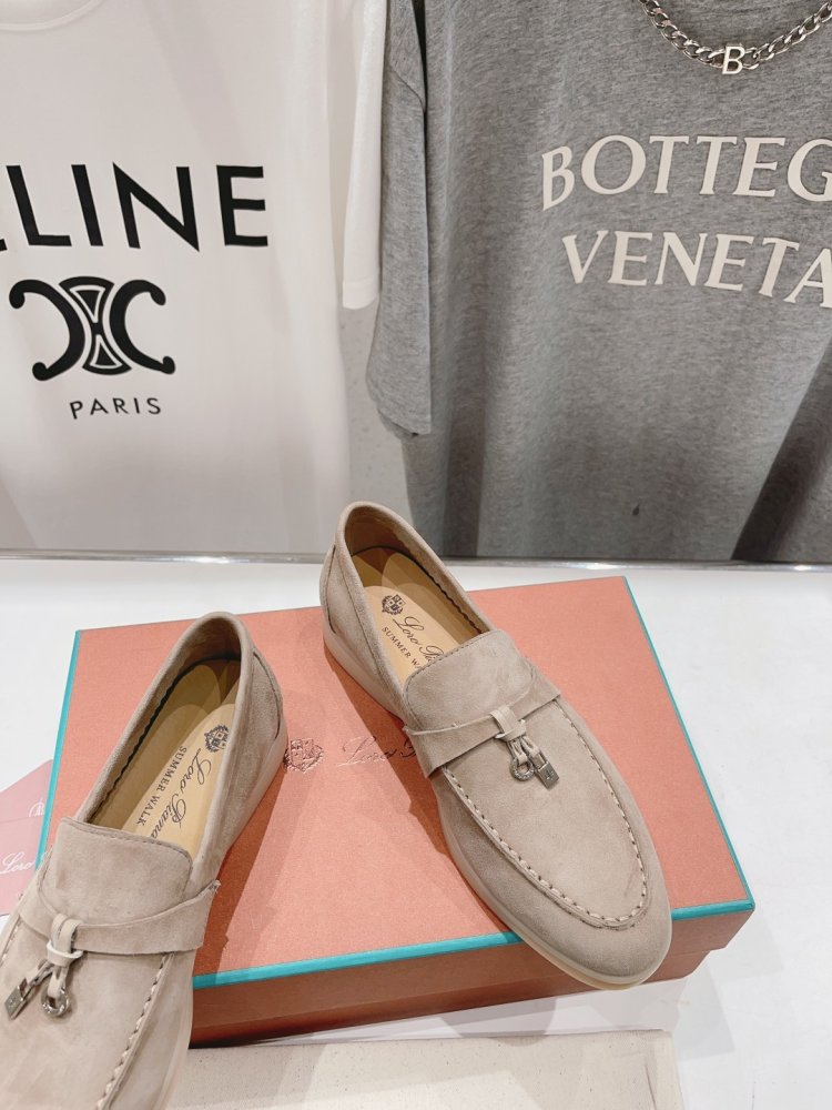 Лоферы женские фото 5