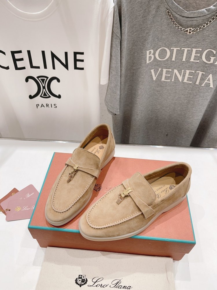 Лоферы женские фото 5