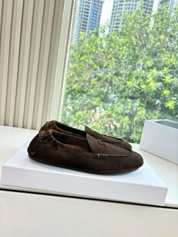 Лоферы женские фото 5