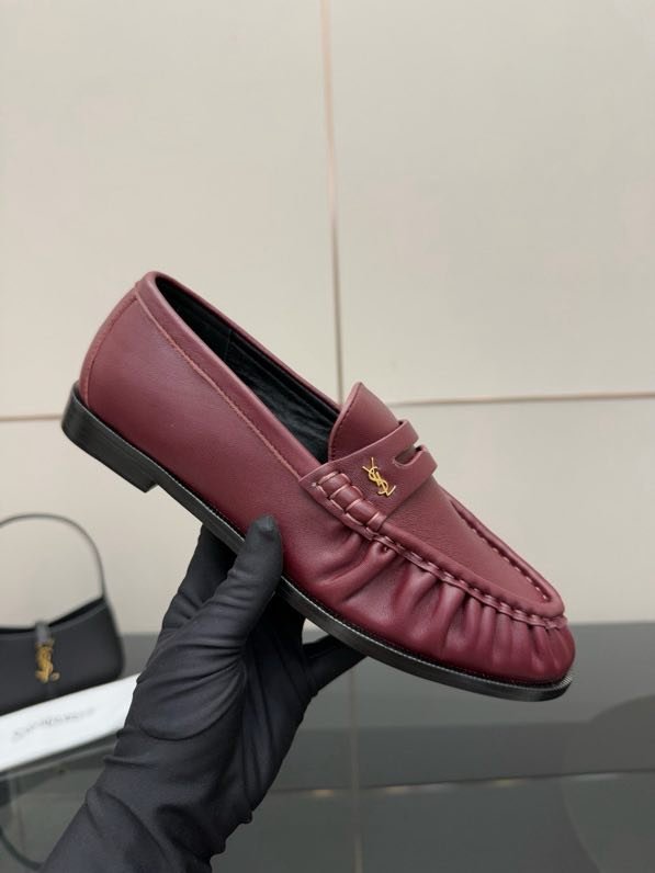 Лоферы жіночі фото 5