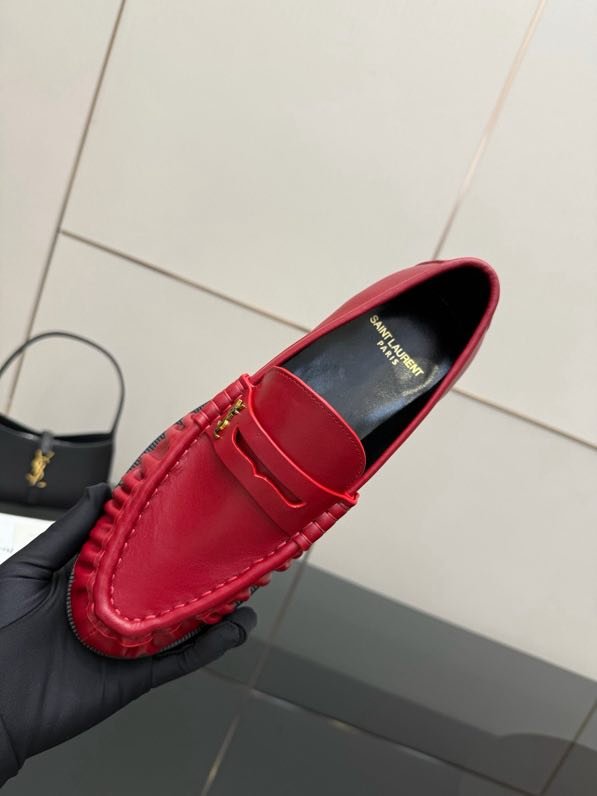 Лоферы женские фото 5