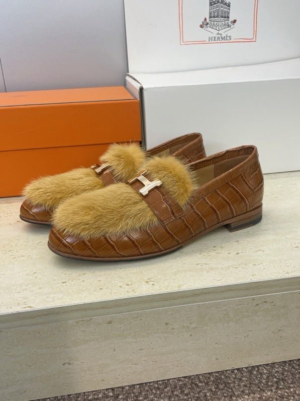 Лоферы женские фото 5