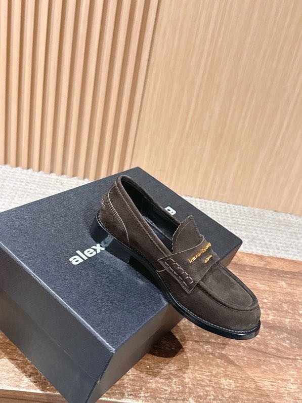 Лоферы женские фото 5