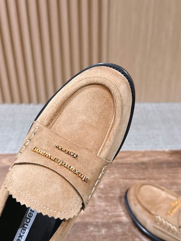 Лоферы женские фото 5