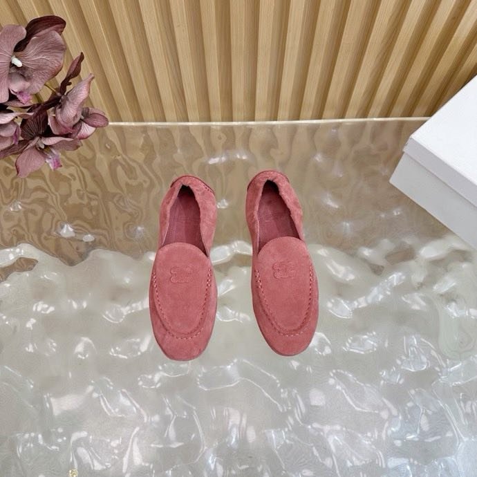 Лоферы женские фото 5