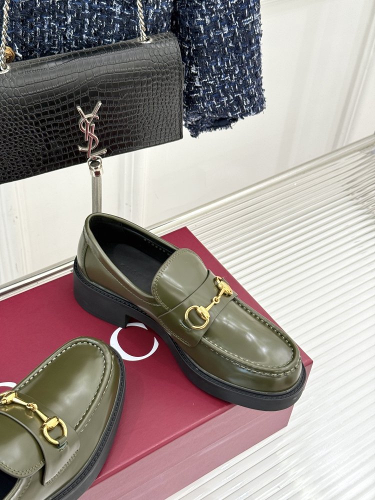 Лоферы женские фото 5