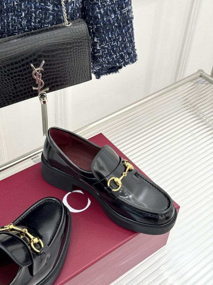 Лоферы женские фото 5