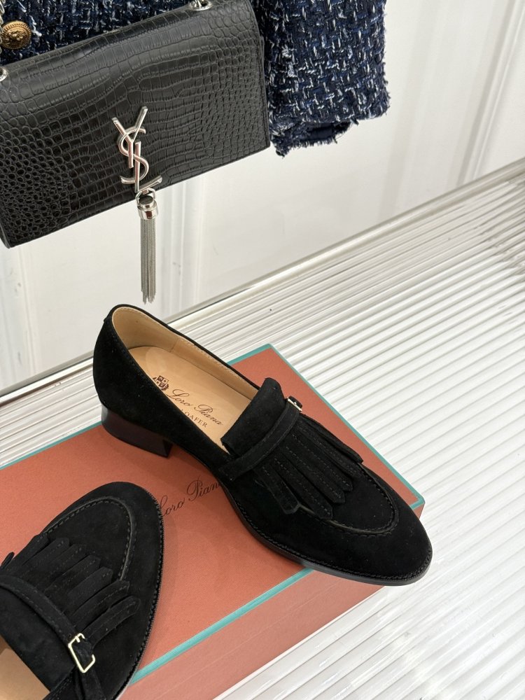 Лоферы женские фото 5