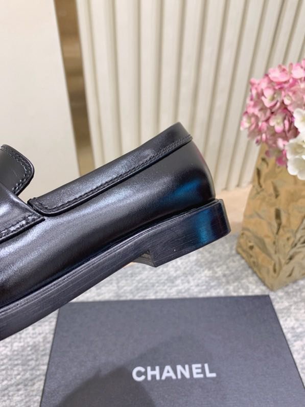 Лоферы женские фото 6