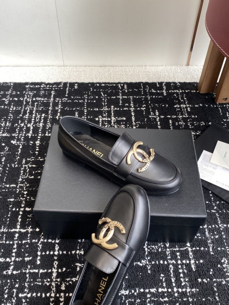 Лоферы женские фото 6