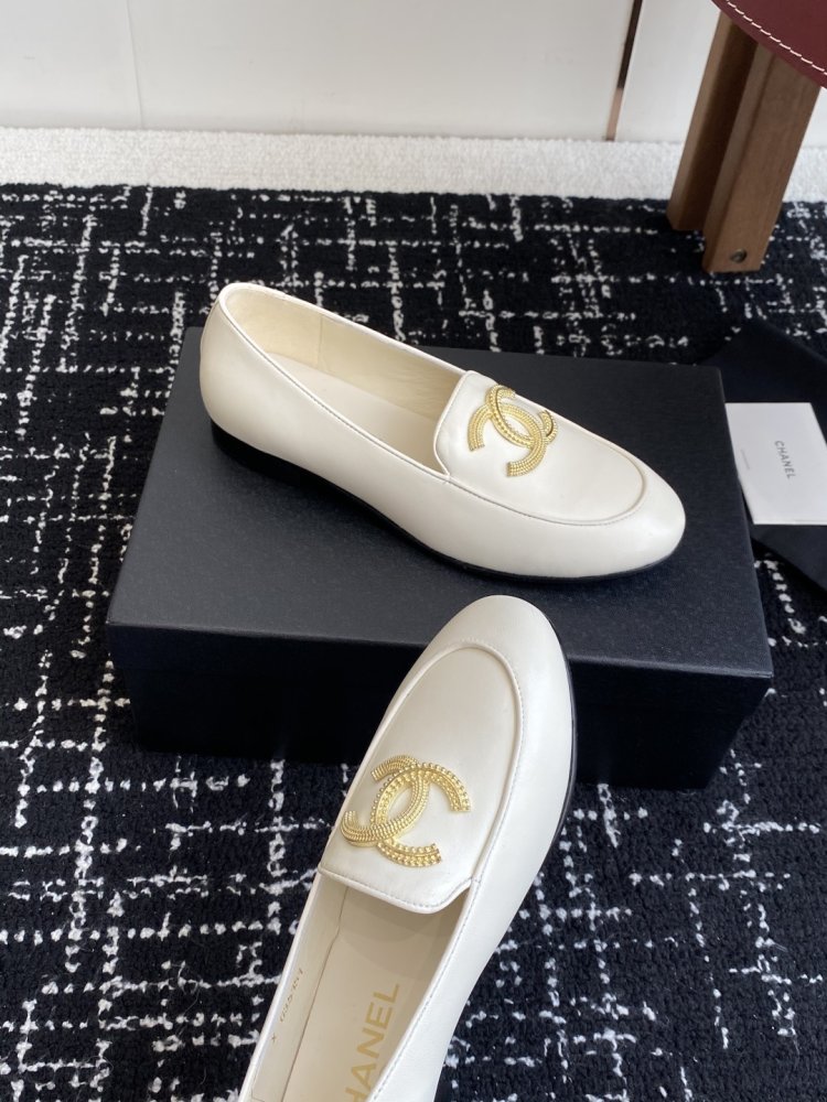 Лоферы женские фото 6