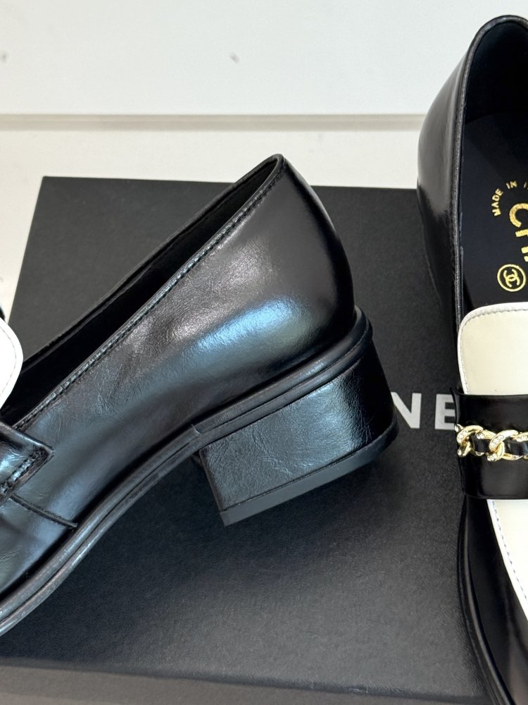 Лоферы женские фото 6