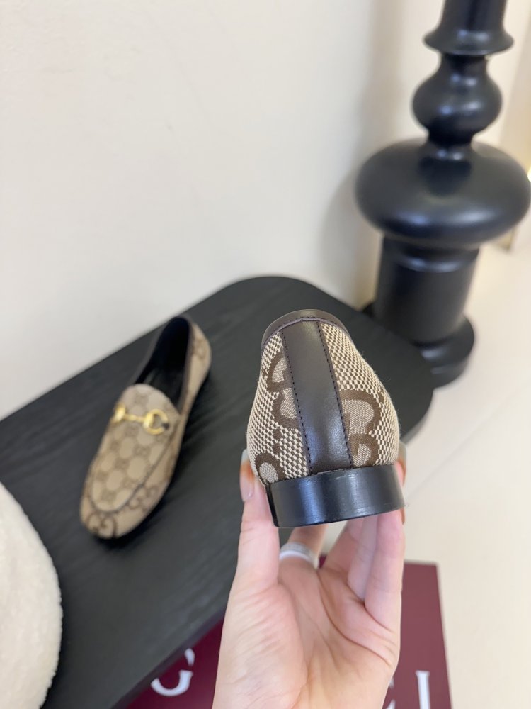 Лоферы женские фото 6