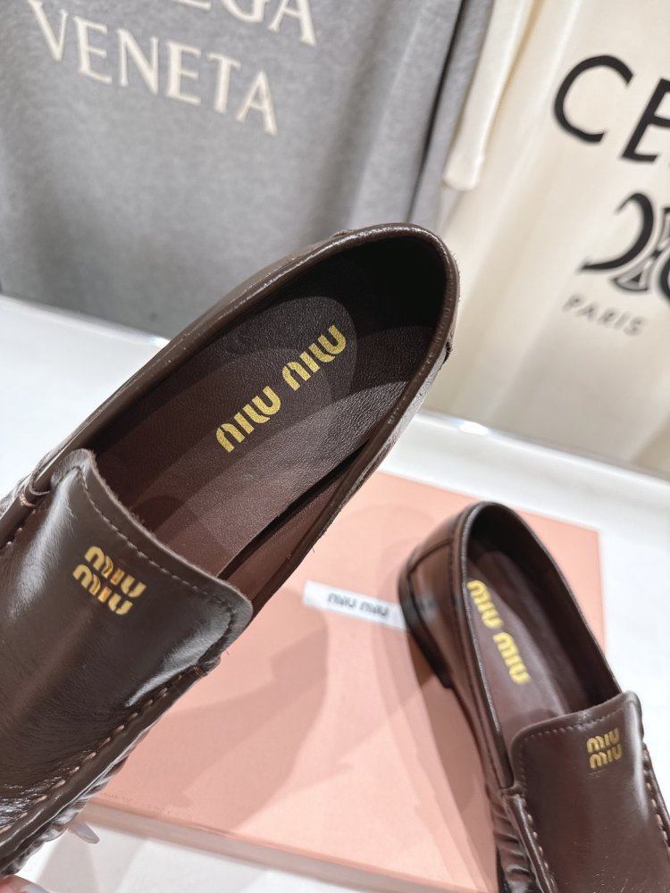 Лоферы женские фото 6