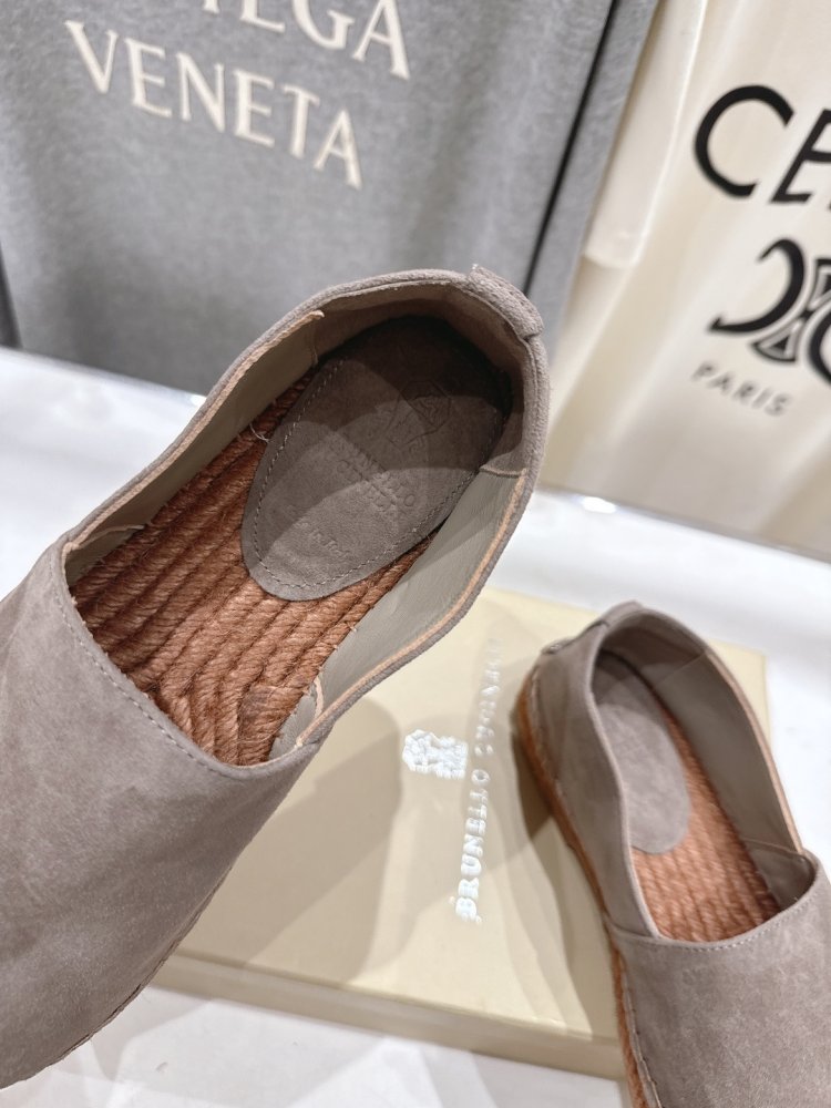 Лоферы женские фото 6