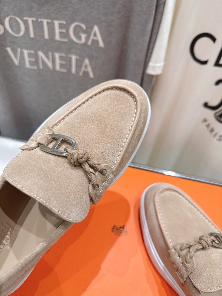 Лоферы жіночі фото 6