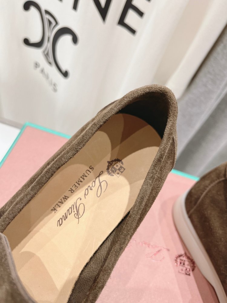 Лоферы женские фото 6