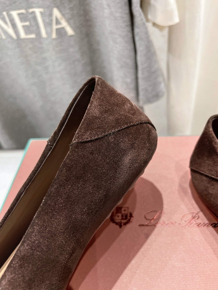 Лоферы женские фото 6