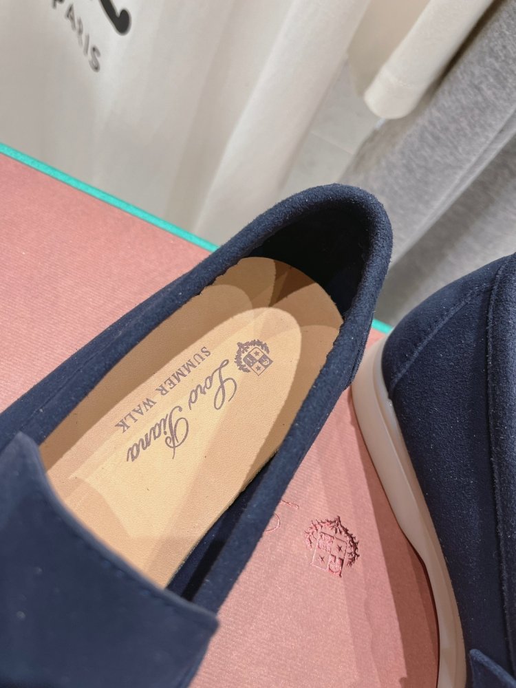 Лоферы жіночі фото 6