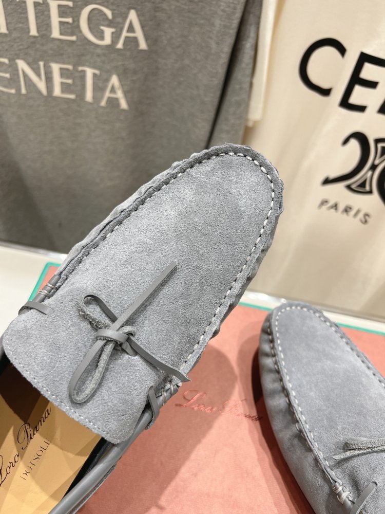 Лоферы жіночі фото 6