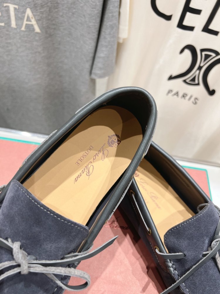 Лоферы жіночі фото 6