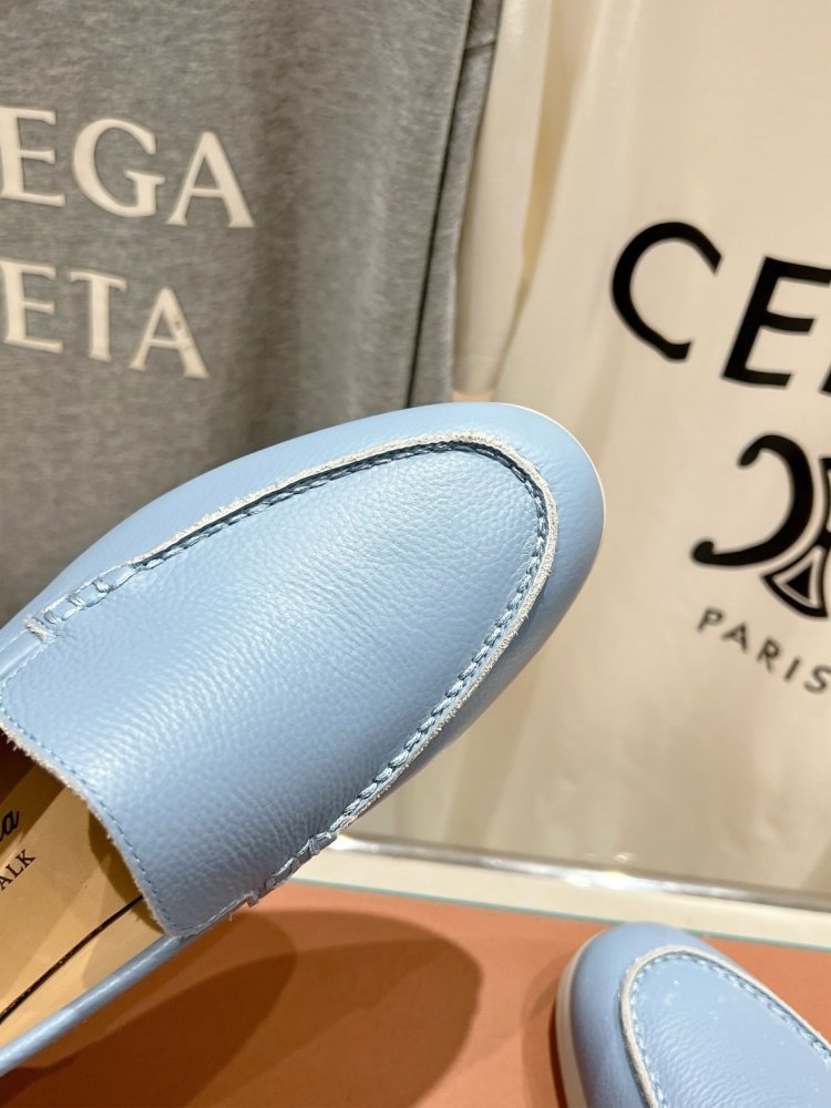 Лоферы жіночі фото 6