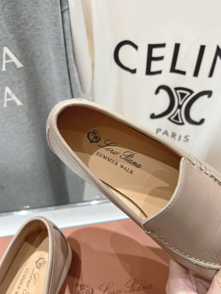 Лоферы женские фото 6