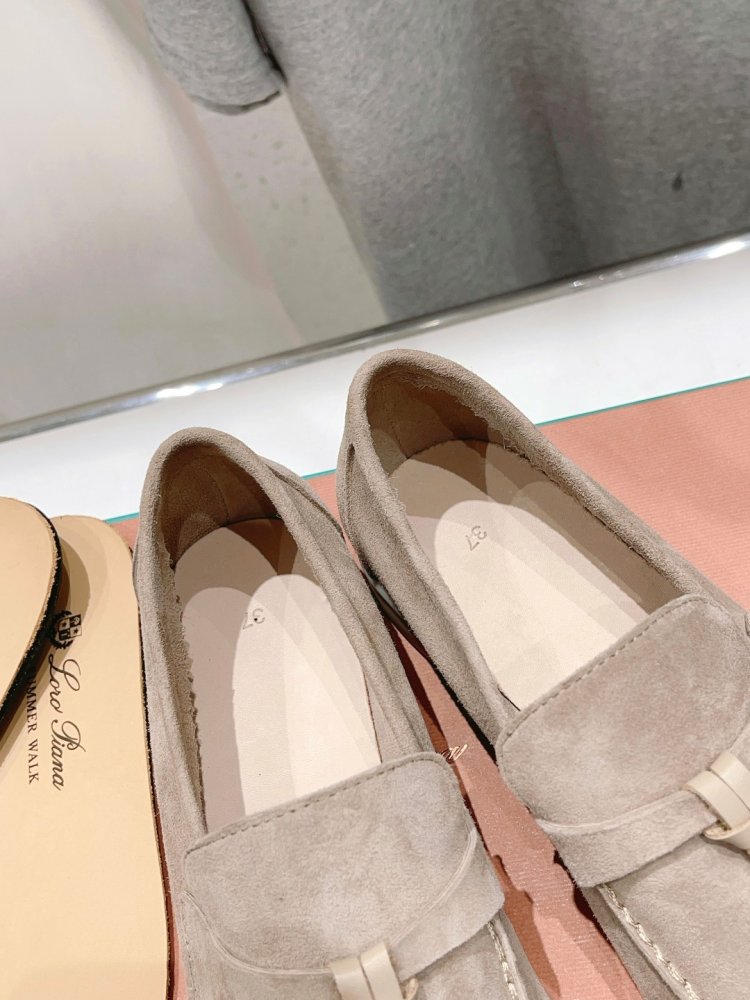 Лоферы женские фото 6