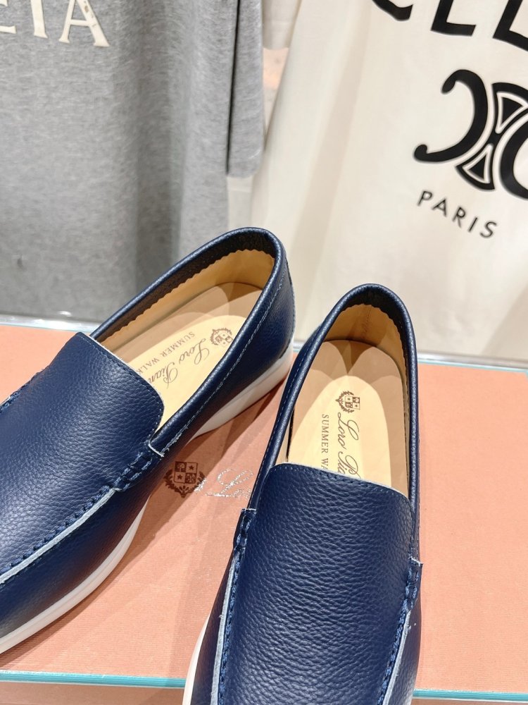 Лоферы женские фото 6