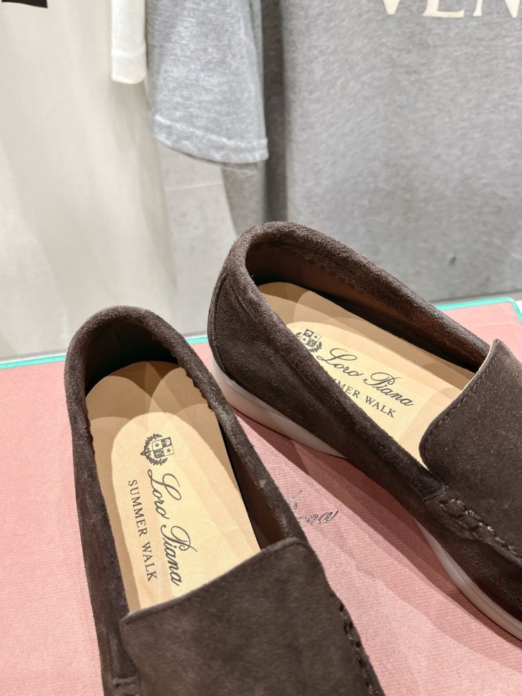 Лоферы женские фото 6