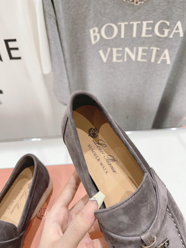 Лоферы женские фото 6