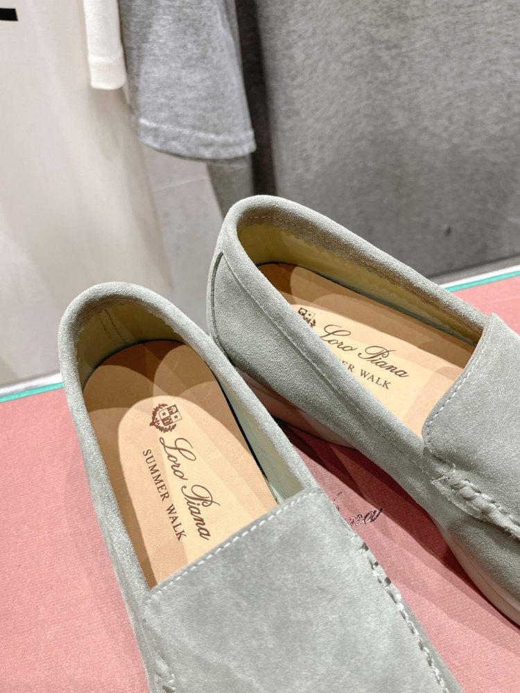 Лоферы женские фото 6