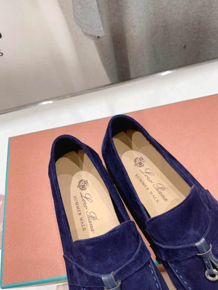 Лоферы женские фото 6