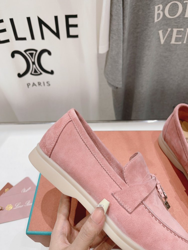 Лоферы женские фото 6