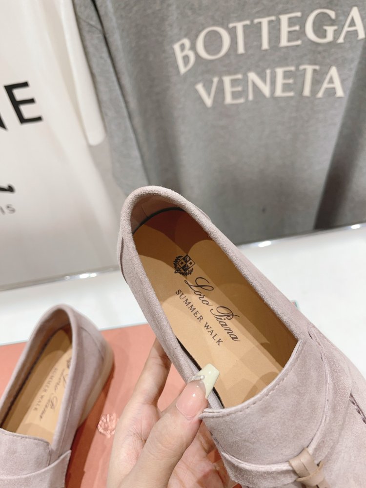 Лоферы женские фото 6