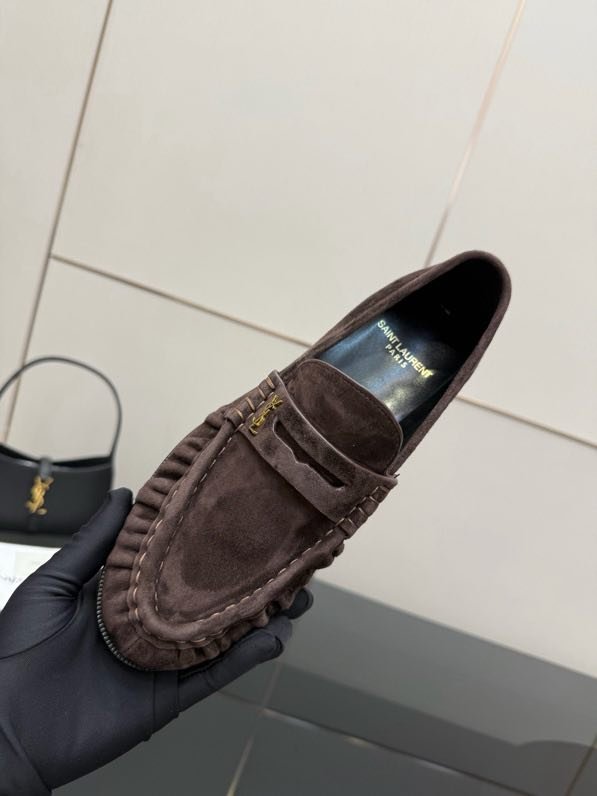 Лоферы женские фото 6