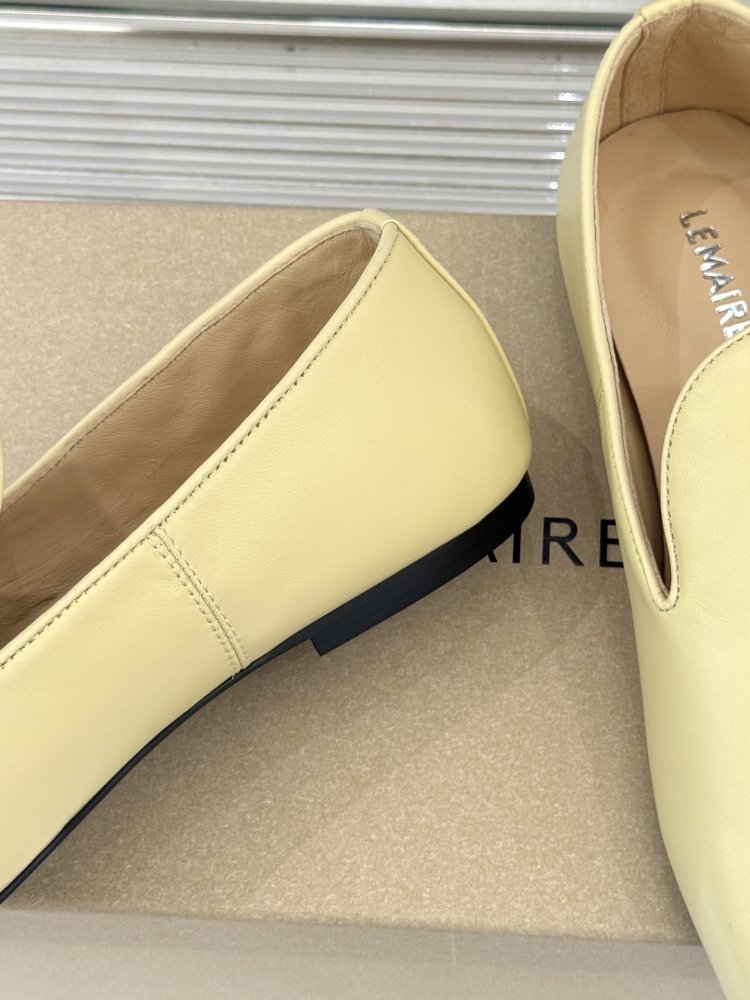 Лоферы жіночі фото 6