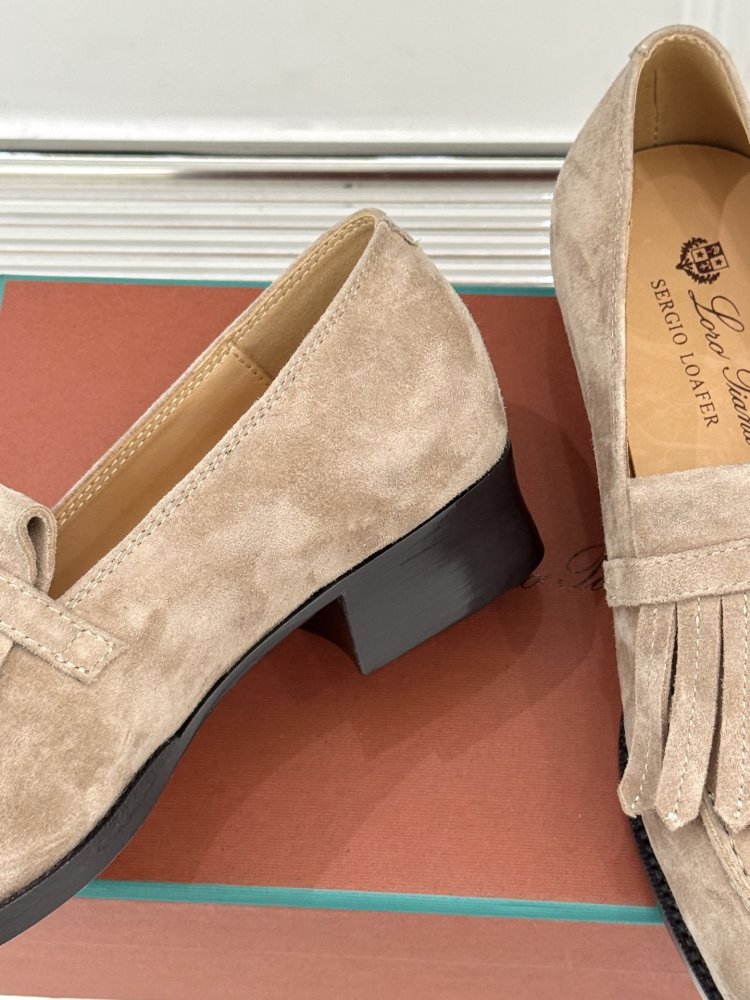 Лоферы женские фото 6