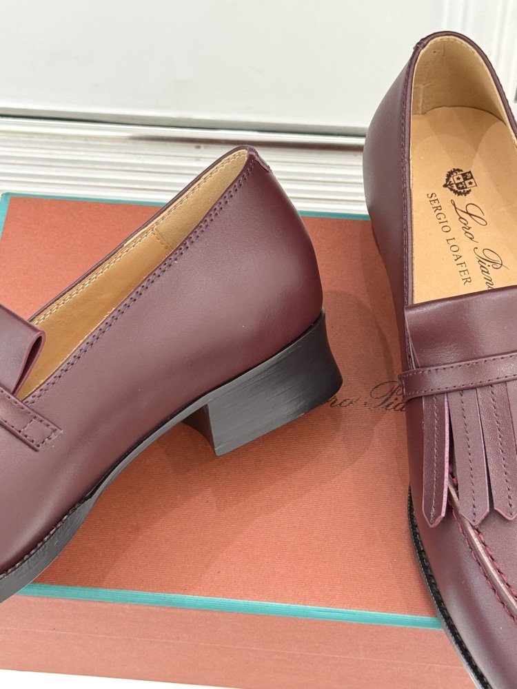 Лоферы женские фото 6