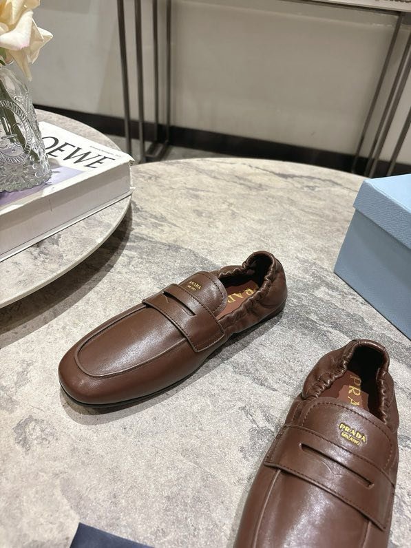 Лоферы женские фото 7