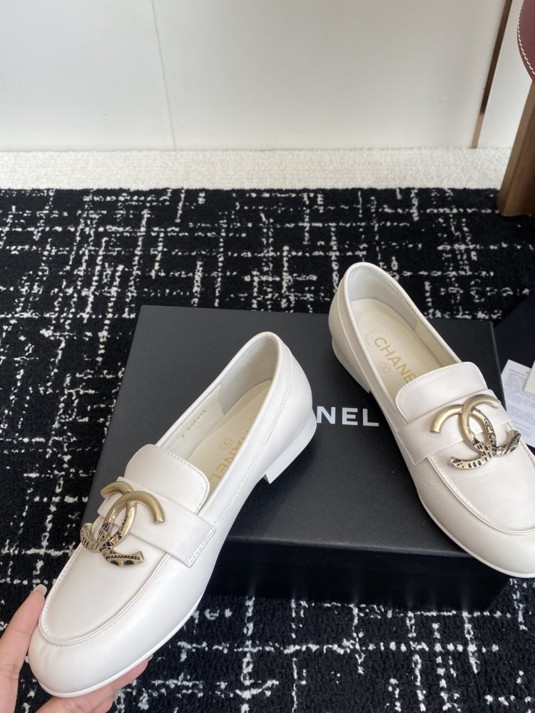 Лоферы женские фото 7