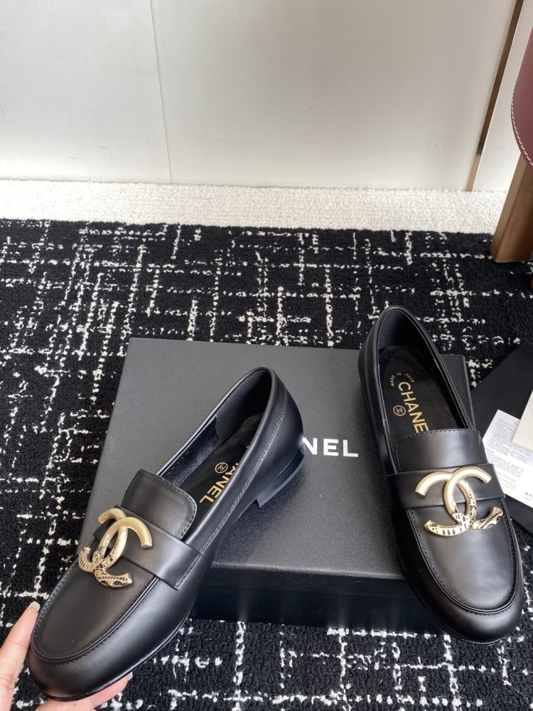 Лоферы женские фото 7