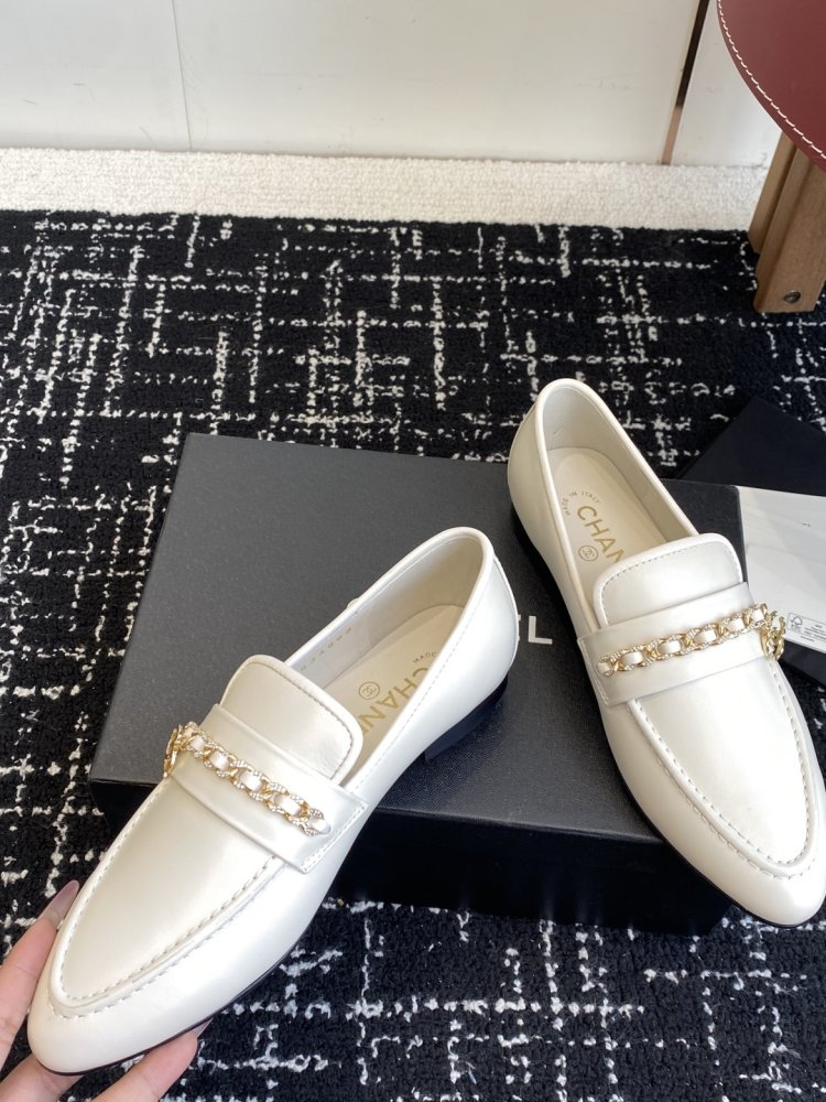 Лоферы женские фото 7