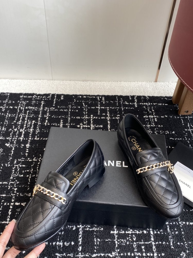 Лоферы женские фото 7