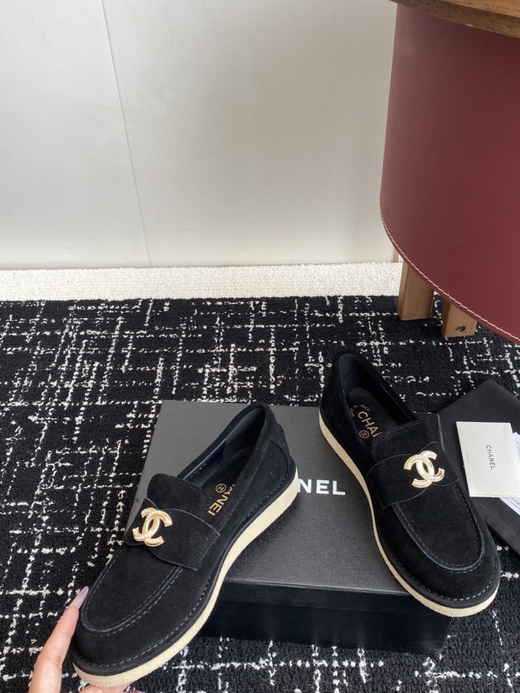 Лоферы женские фото 7