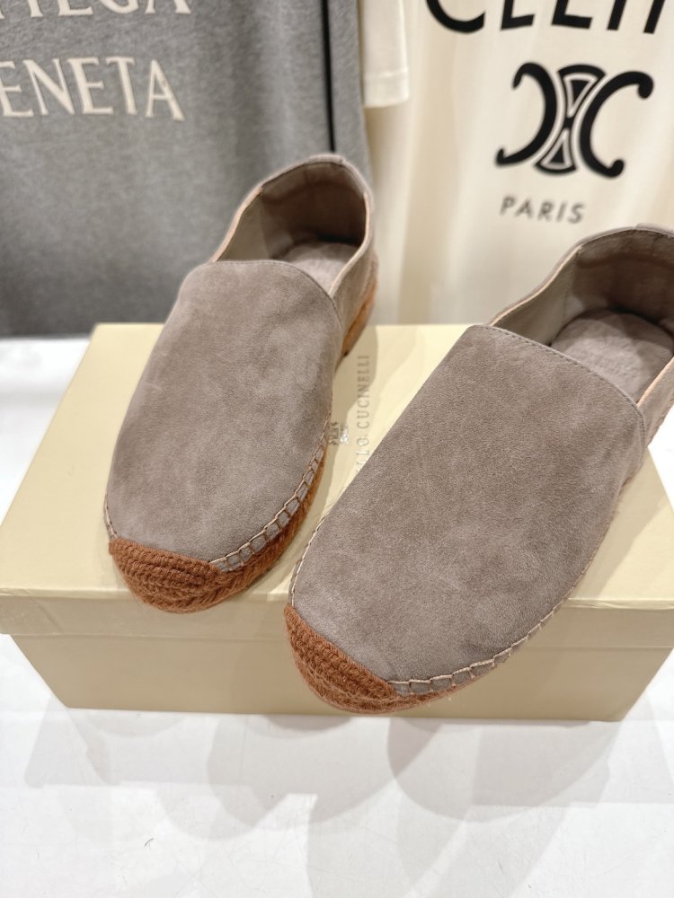 Лоферы женские фото 7