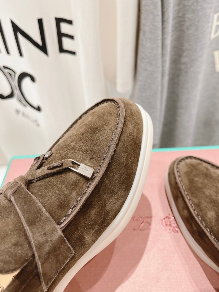 Лоферы женские фото 7