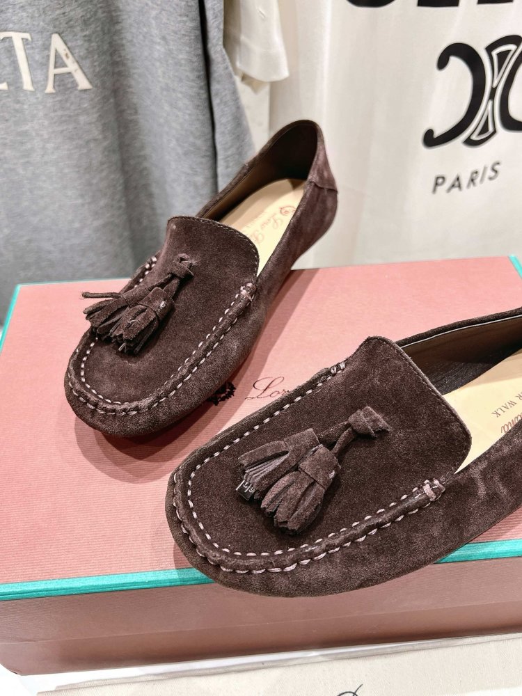 Лоферы женские фото 7